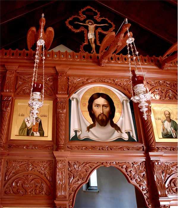 Резной деревянный иконостас, Кипр